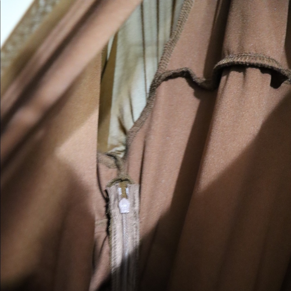 SHEIN Plus V-Back Ruched Mesh Dress - Picture 7 of 7